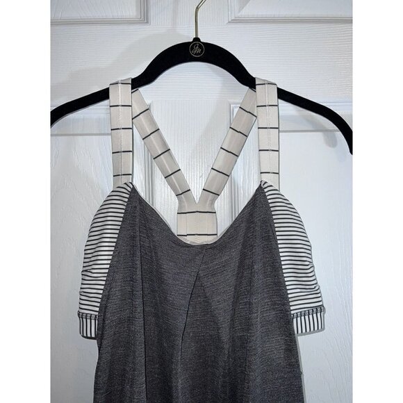 LULULEMON Athletica Gray Tank Ivory Sports Bra Striped Top 4 - Picture 4 of 10